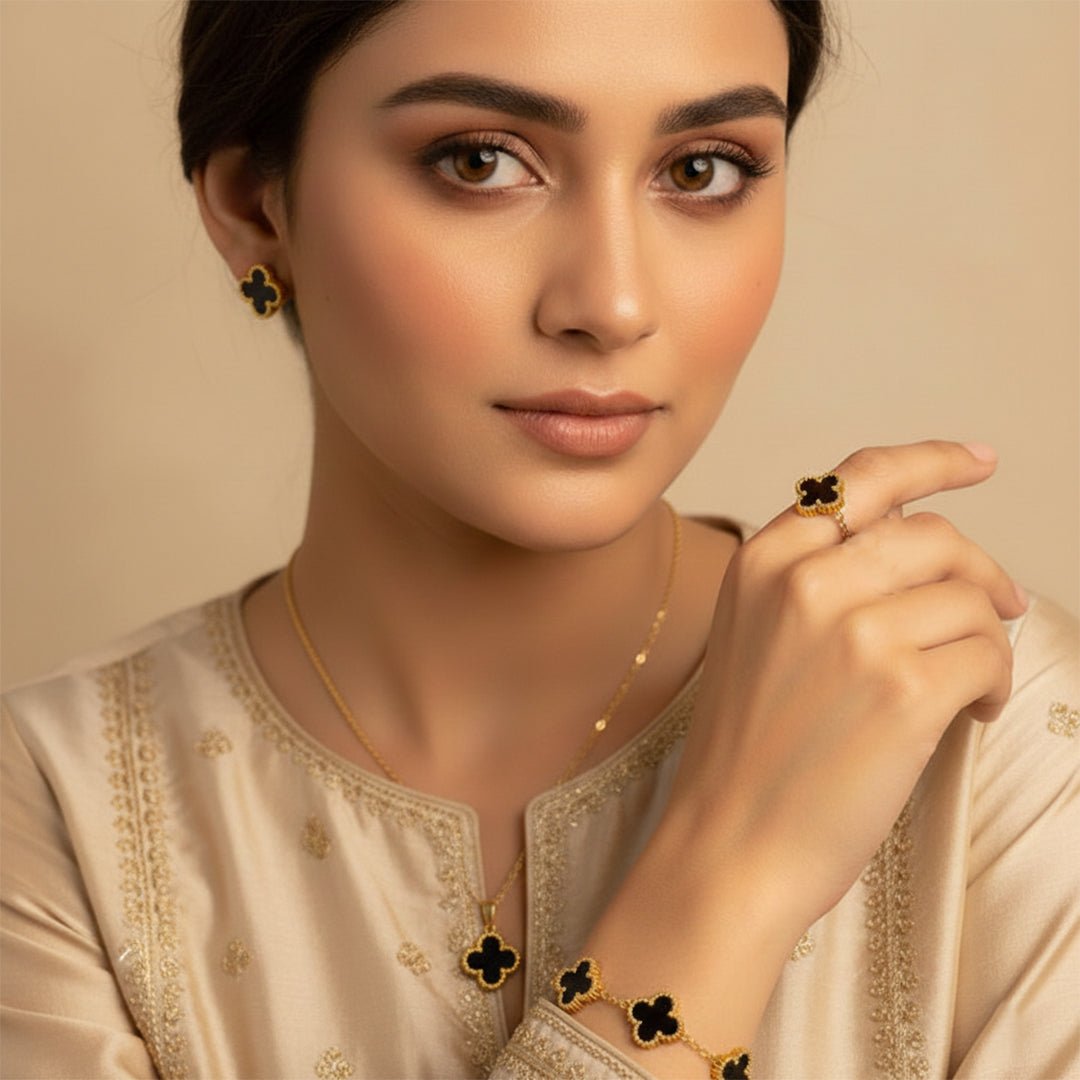 Black Clover Jewelry Set | 4 - Piece Lucky Bundle - Iryzo