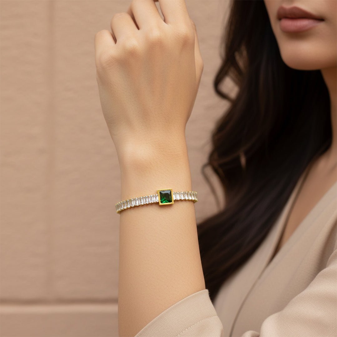 Emerald Luxe Bracelet | 18K Gold Plated Green Stone - Iryzo
