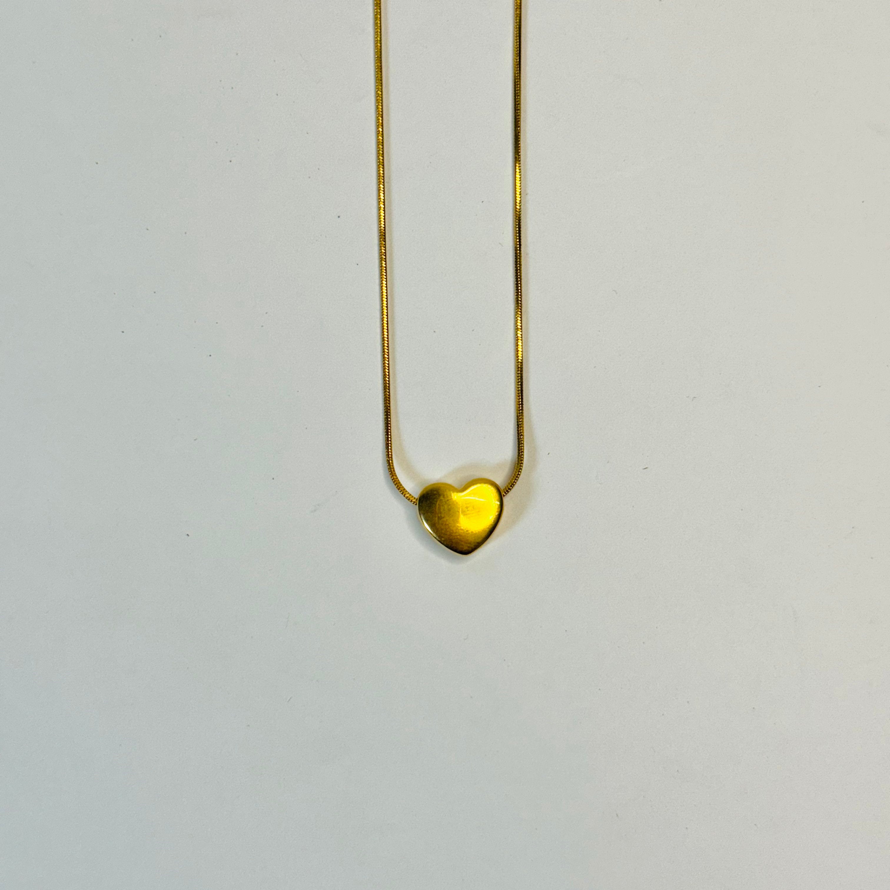 Delicate Heart Pendant Necklace