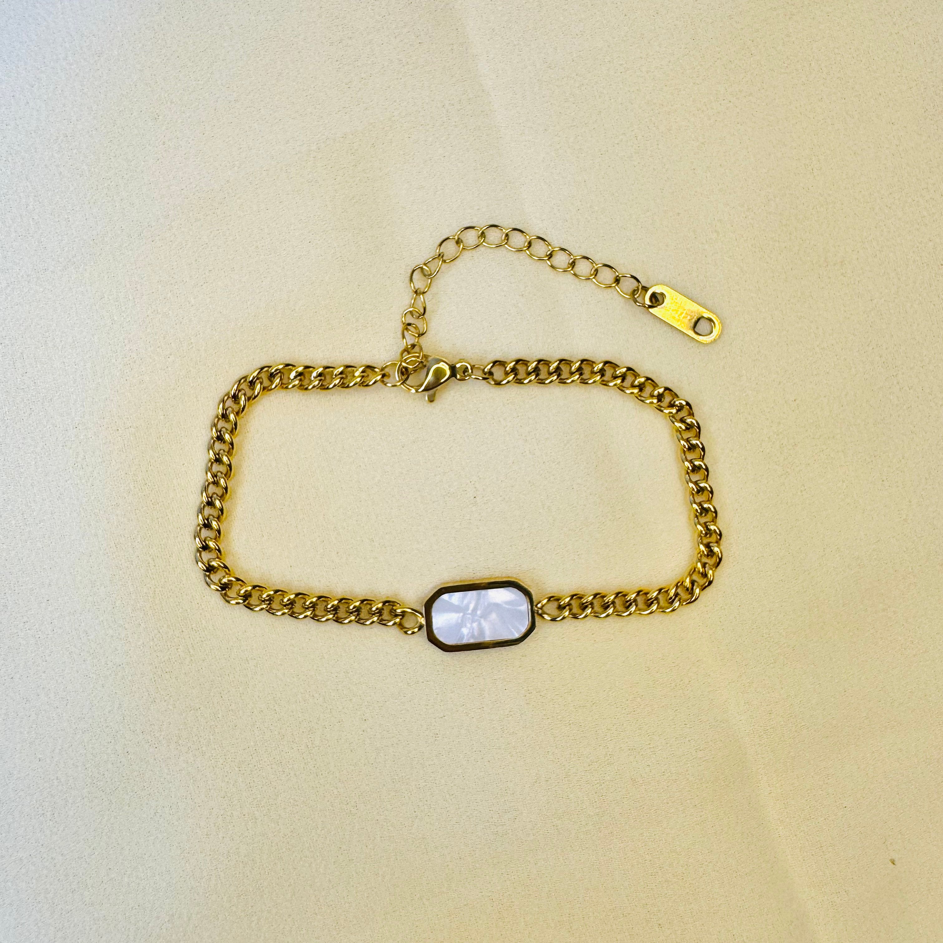 Elegant Golden Bar Bracelet with Mother of Pearl